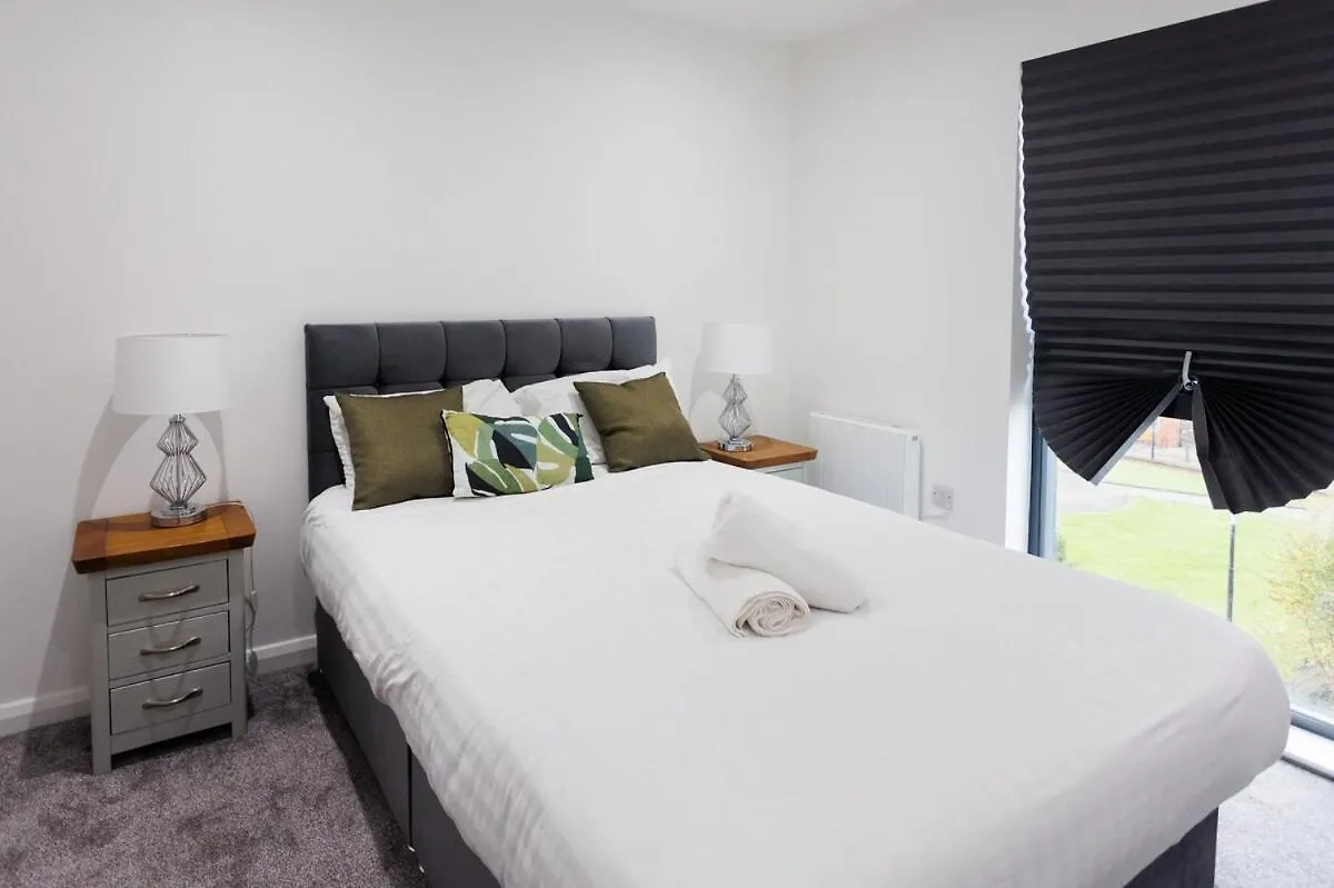 Modern 2 Bedroom Apt In Belfast Apartment